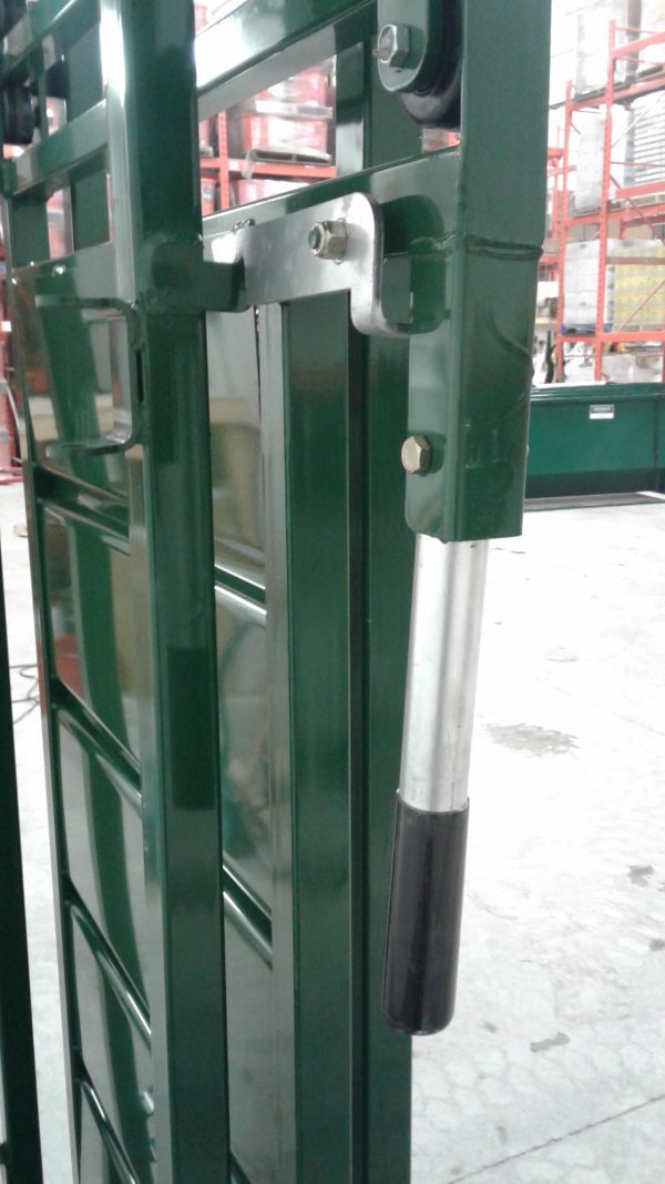 Heavy Duty Sheeted Rolling Door- Side View