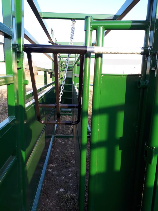 17ft Adjustable Alley Section- inside view