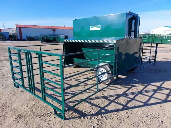 LK- 3 Ton CreepMaster Creep Feeder with Pens (Portable)