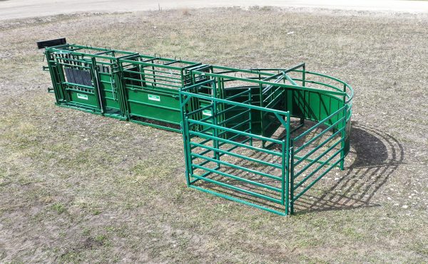 C1000-P – Portable Cattle Handling System- Front View