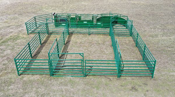 C3000 – Cattle Handling Syste Front View Lakeland