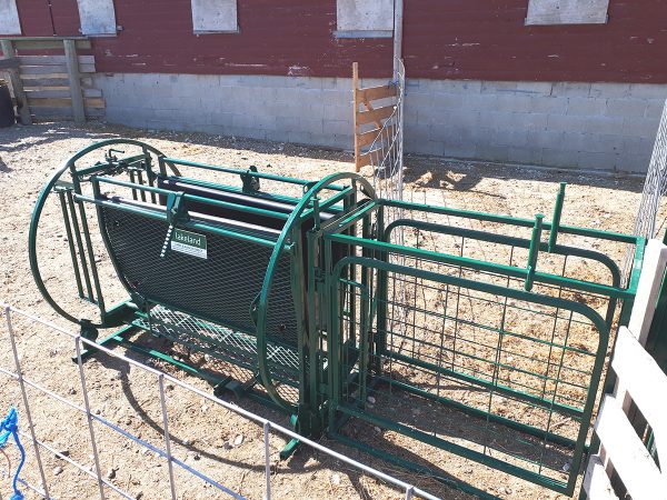 Deluxe Spin Trim Chute in green Portable
