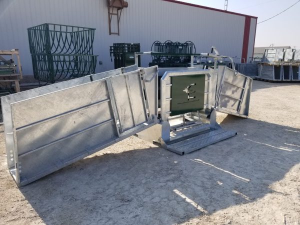 Easy Klamp Sheep & Goat Handler farms