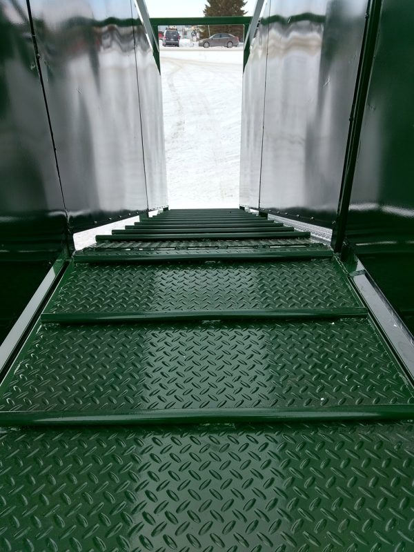 Stationary Feedlot Loading Chute- Lakeland