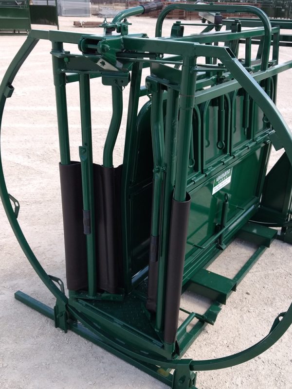 Calf Tip Table in Factory