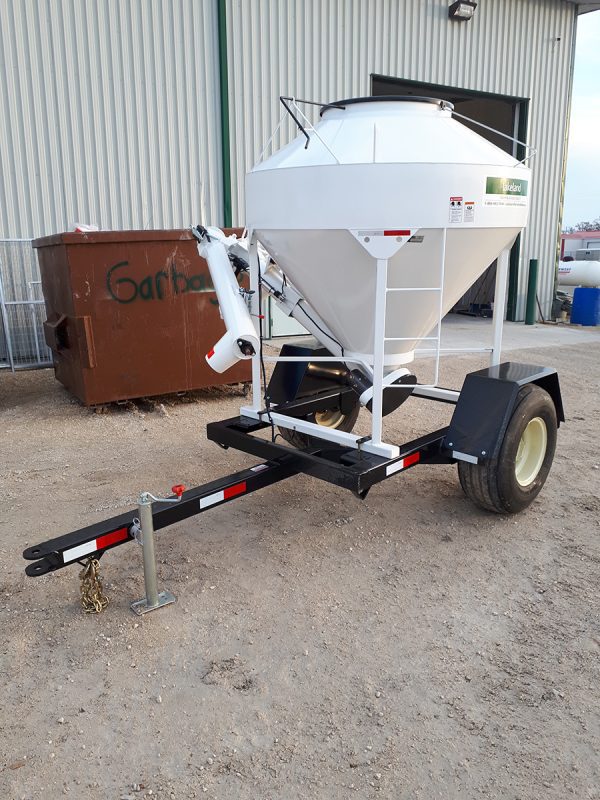 Lakeland- 45 Bushel Easy Feeder in White Color