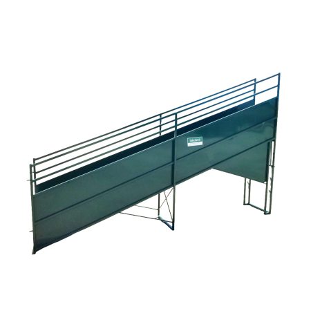 Loading Chute with Adjustable Height Floor
