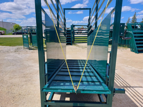 Lakeland E-Series Portable Adjustable Loading Chute