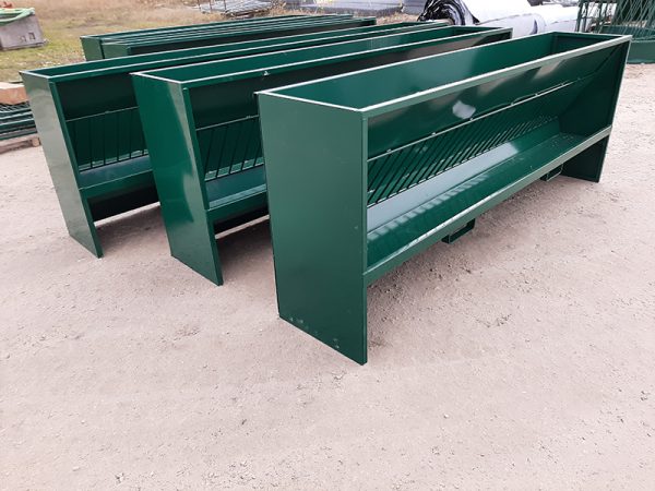 LK- Single-Sided Hay & Grain Feeder
