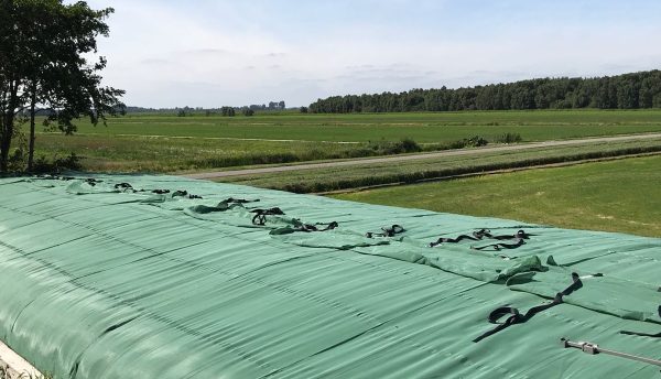 LK- Silage Safe Covering System in field