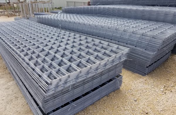 50" Wire Mesh Cattle Panels in Bulk